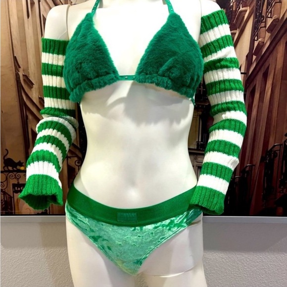 PINK Victoria's Secret Green Striped Holiday Lingerie Set - Picture 2 of 12